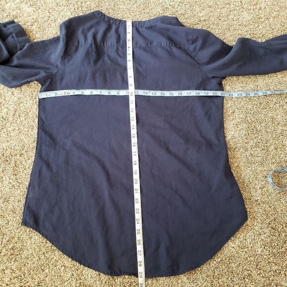 St John's Bay Ladies Vneck Long Sleeve Top, Large - Picture 7 of 9